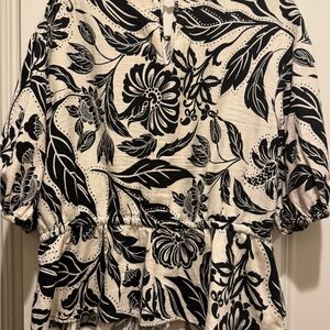 Who What Wear Black and White Floral Blouse